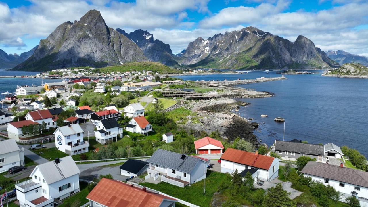 ריינה House In The Heart Of Lofoten With Spectacular View מראה חיצוני תמונה